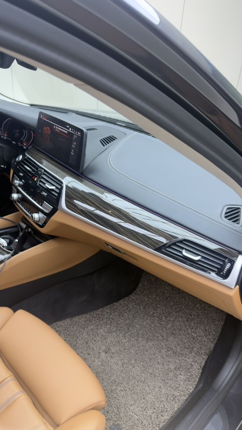 BMW 5 series: 2022 г., 2 л, Автомат, Бензин, Седан: фото 8