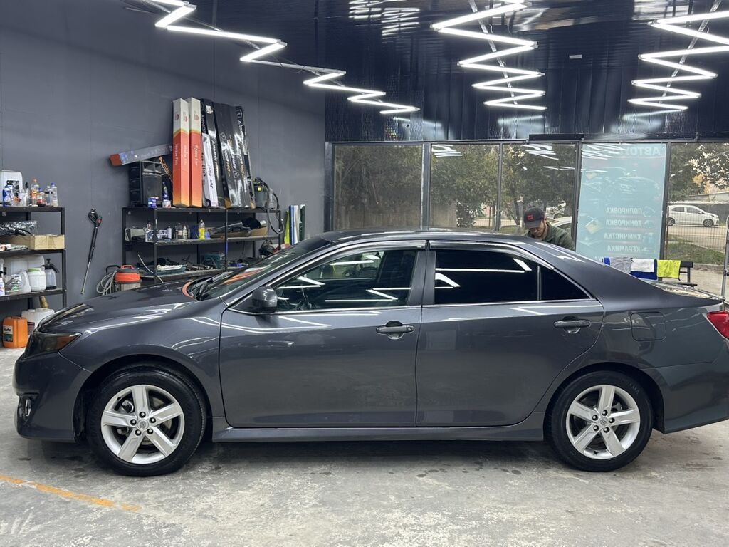 Toyota Camry: 2012 г., 2.5 л, Бензин, Седан: фото 3