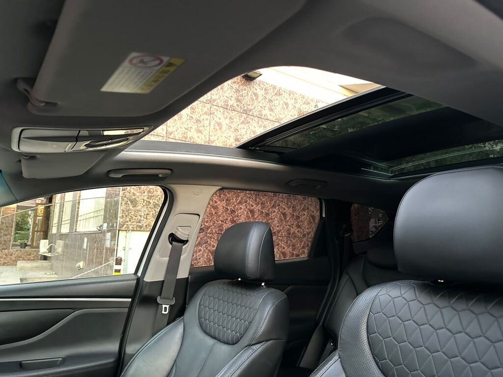 Hyundai Santa Fe: 2019 г., 0.2 л, Автомат, Бензин, Кроссовер: фото 8