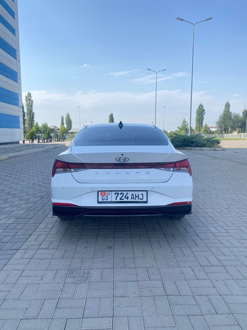 Hyundai Avante: 2021 г., 1.6 л, Вариатор, Гибрид, Седан: фото 5