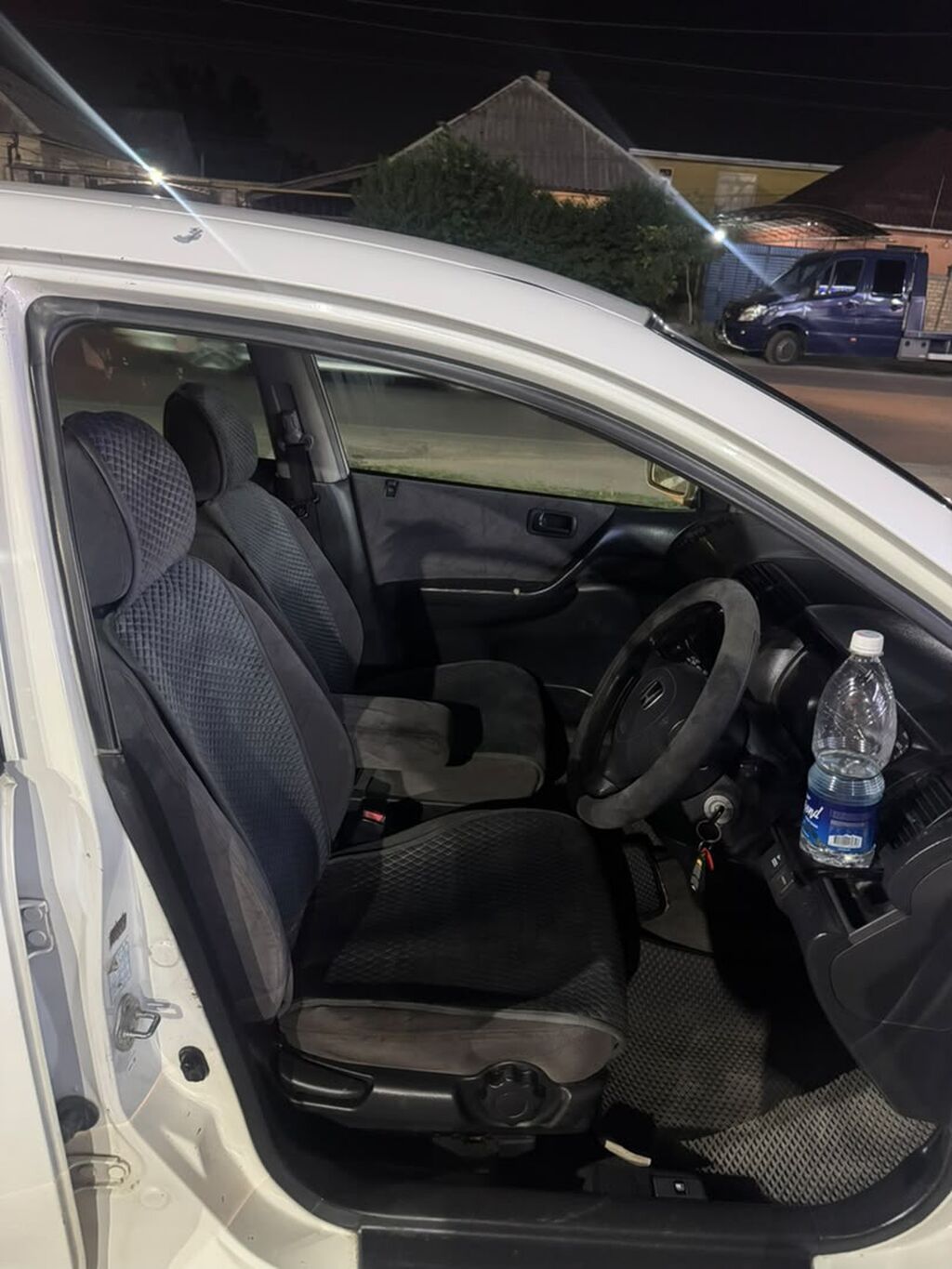 Honda Civic: 2000 г., 1.5 л, Автомат, Бензин, Хэтчбэк: фото 3