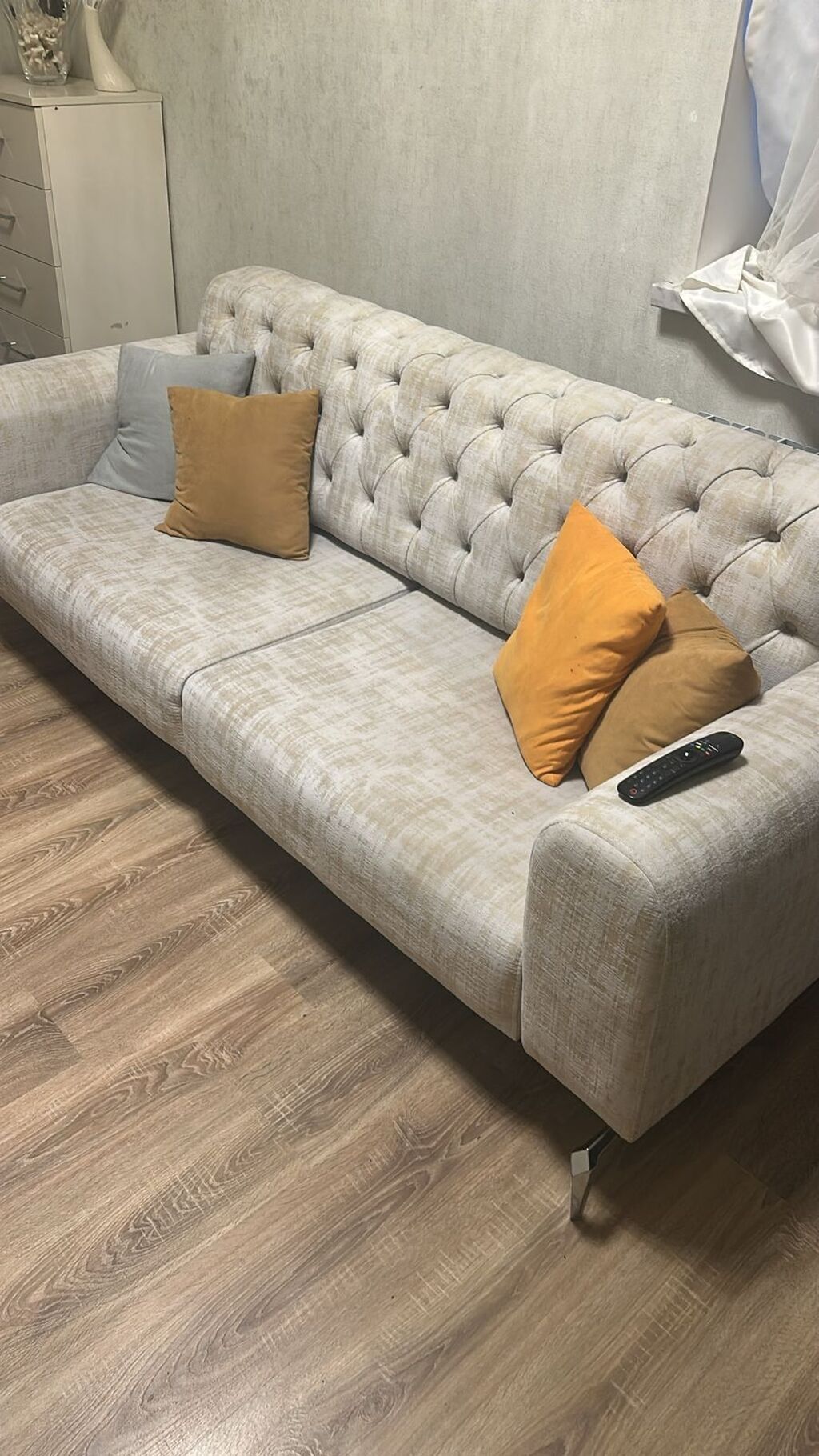 Ra.Divan 250 man 2ededdi biri 250man: 250 AZN Divanlar | Bakı ...