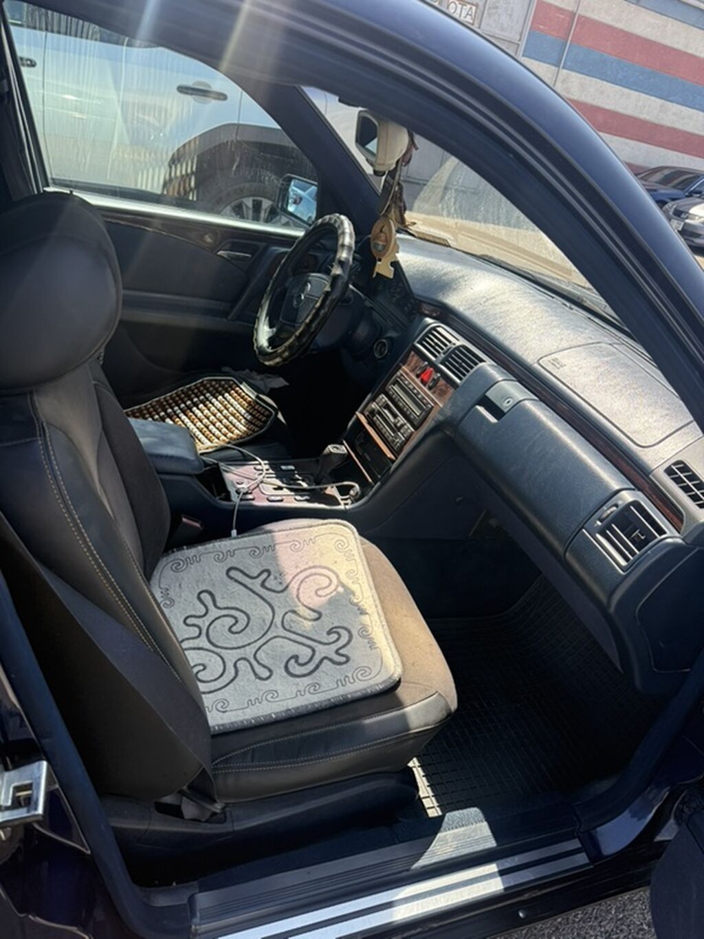 Mercedes-Benz E-Class: 1996 г., 3.2 л, Автомат, Бензин, Седан: фото 6
