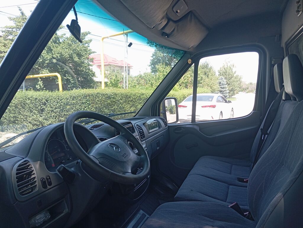 Mercedes-Benz Sprinter, 3 т, темно-зеленый: фото 8