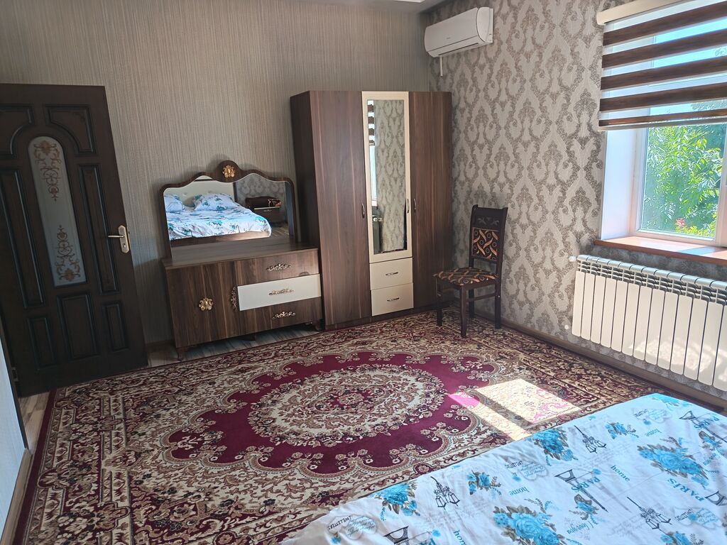 Qəbələ, 90 kv. m, 4 otaqlı, Hovuzlu, Artezian quyusu, İnternet, Telefon