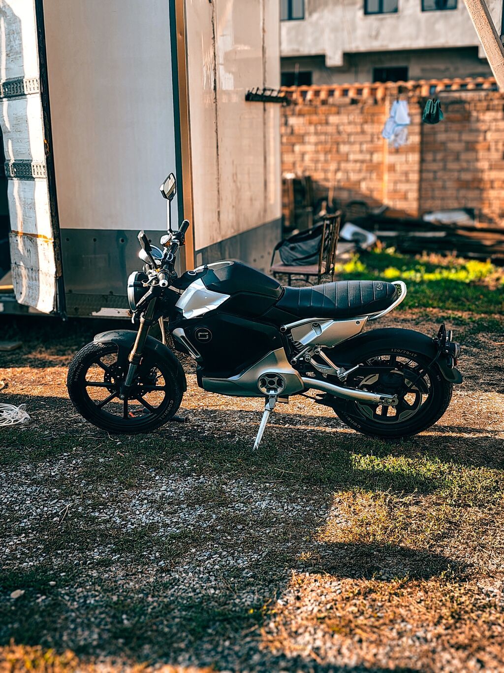 Продаю электромотоцикл SUPER SOCO TC MAX 2022 года, 3.5Kw мотор, 45А: фото 4