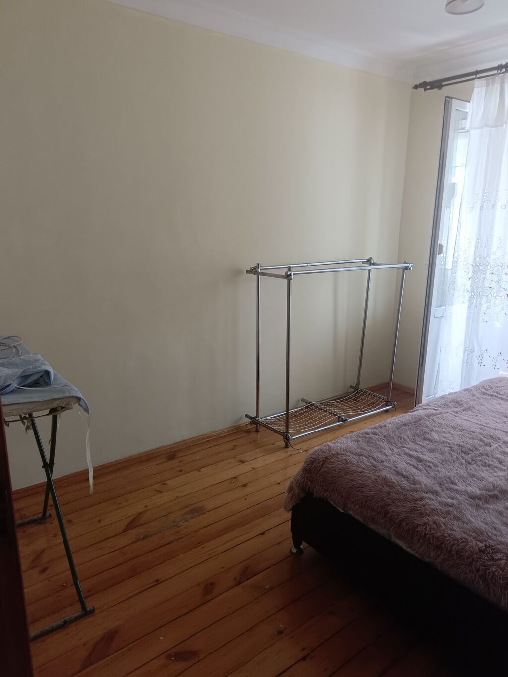 Watsap 00905526109033 2 otaqlı mənzil. Ev leningrad proyekt. Soyuducu