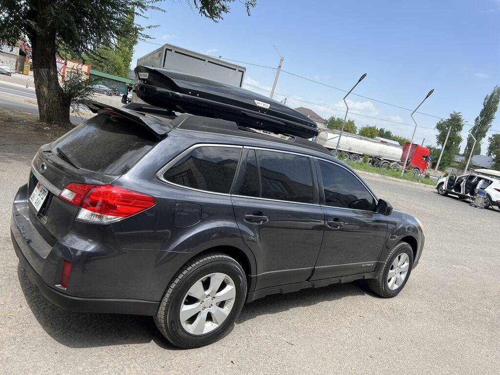 Subaru Outback: 2010 г., 2.5 л, Автомат, Бензин, Кроссовер: фото 4