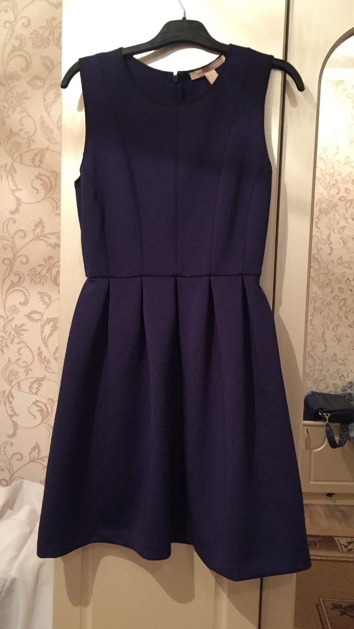 Платья: Новое платье от FOREVER21. на lalafo.kg Новое платье от FOREVER21. в Лебединовка