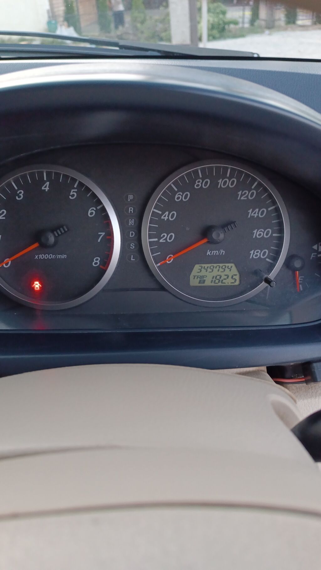 Mazda Verisa: 2003 г., 1.3 л, Автомат, Бензин, Хэтчбэк: фото 5