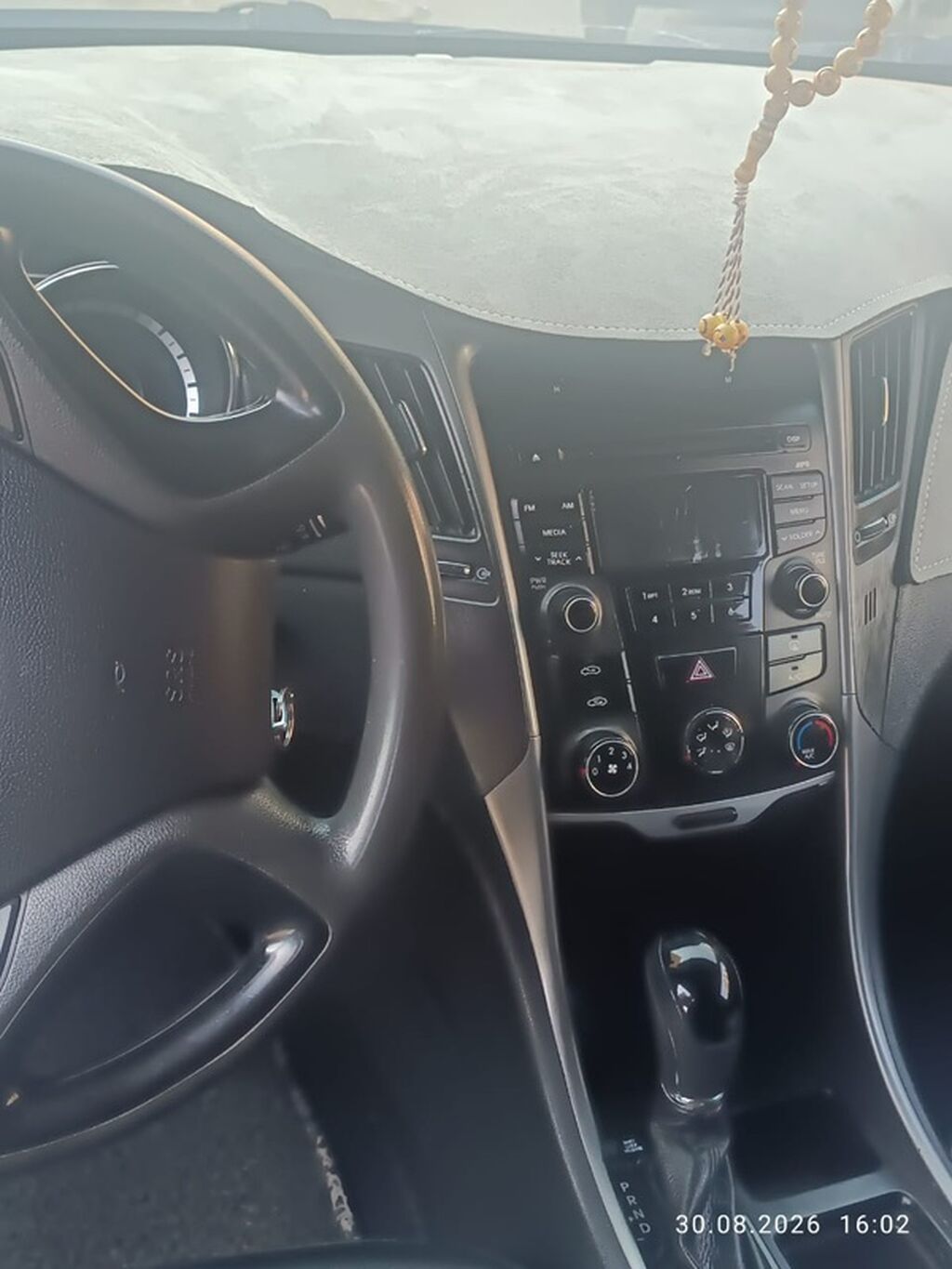 Hyundai Sonata: 2014 г., 2 л, Автомат, Газ, Седан: фото 2