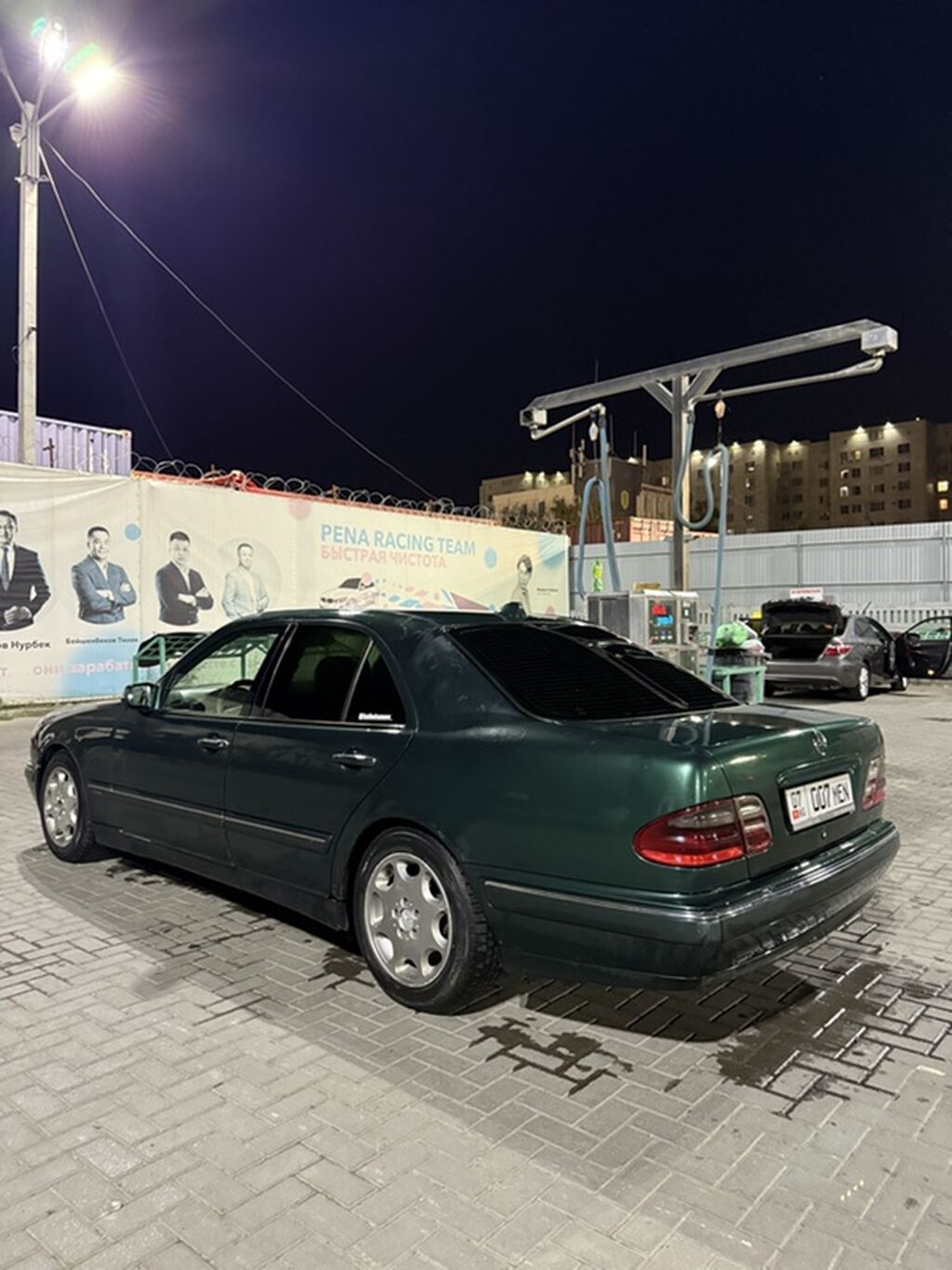 Mercedes-Benz E-Class: 2000 г., 2.2 л, Автомат, Дизель, Седан: фото 5