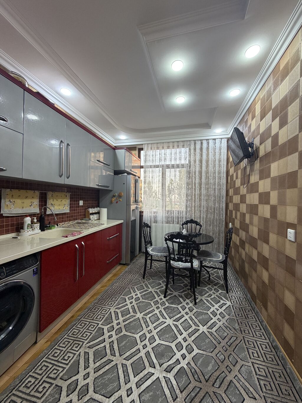 3 otaqlı, Yeni tikili, 105 kv. m