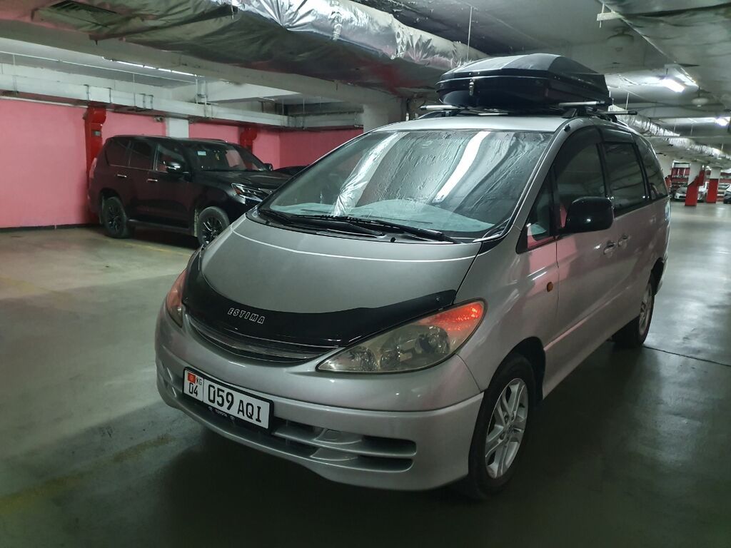 Toyota Estima: 2000 г., 2.4 л, Автомат, Бензин, Минивэн: фото 2