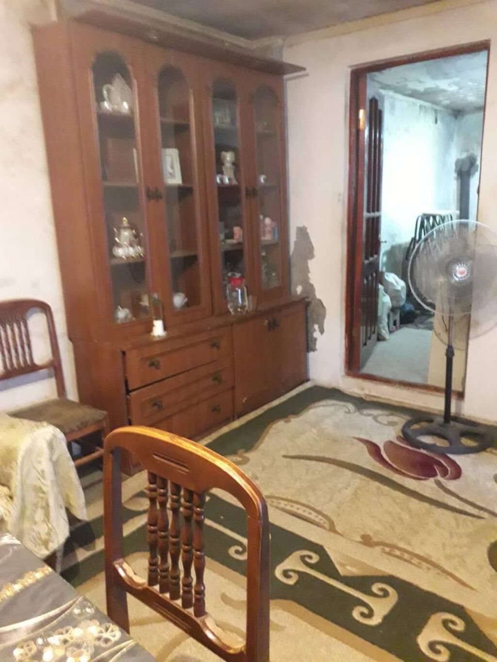 Albalı 4 otaqlı, 90 kv. m, Orta təmir