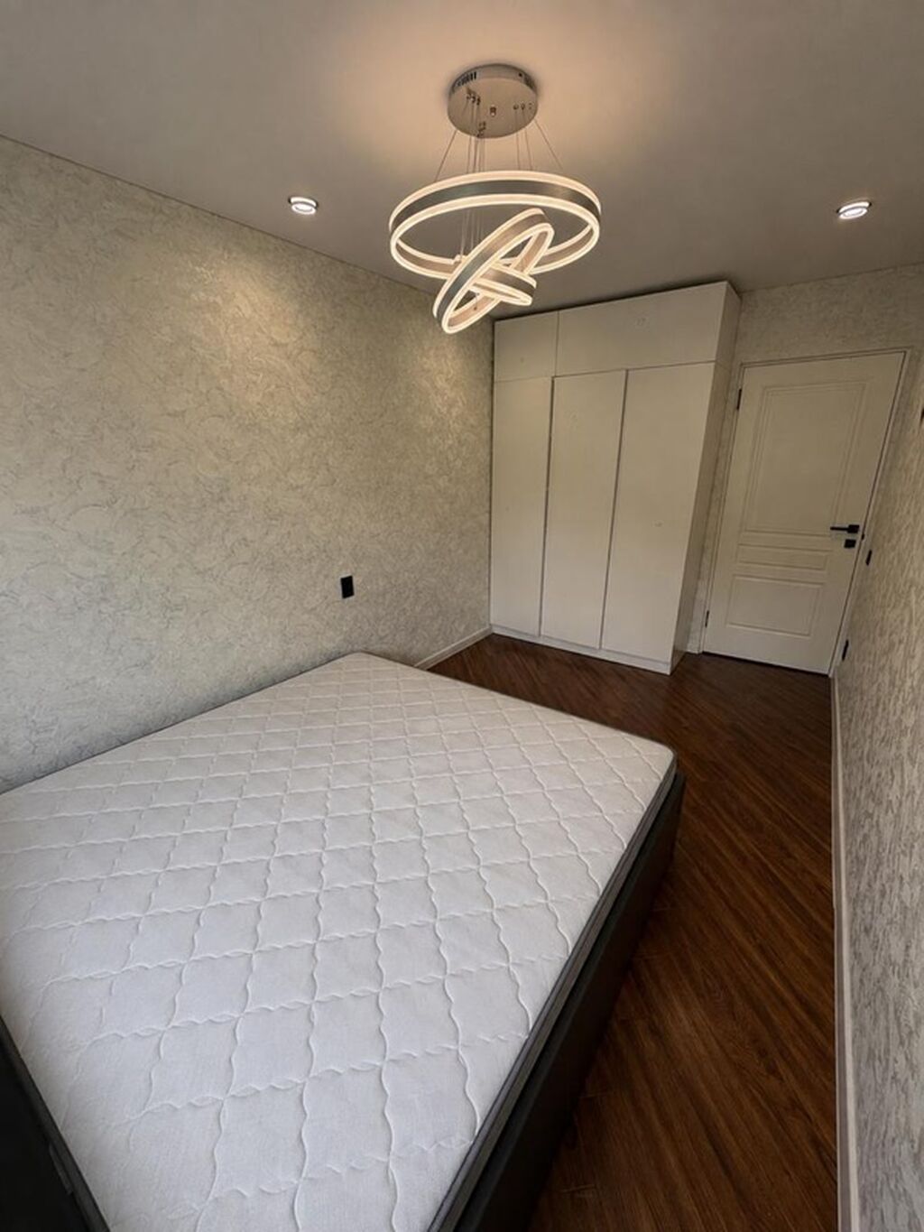 2 комнаты, 44 м², 6 мкр 104 серия, 4 этаж, Дизайнерский ремонт: фото 6