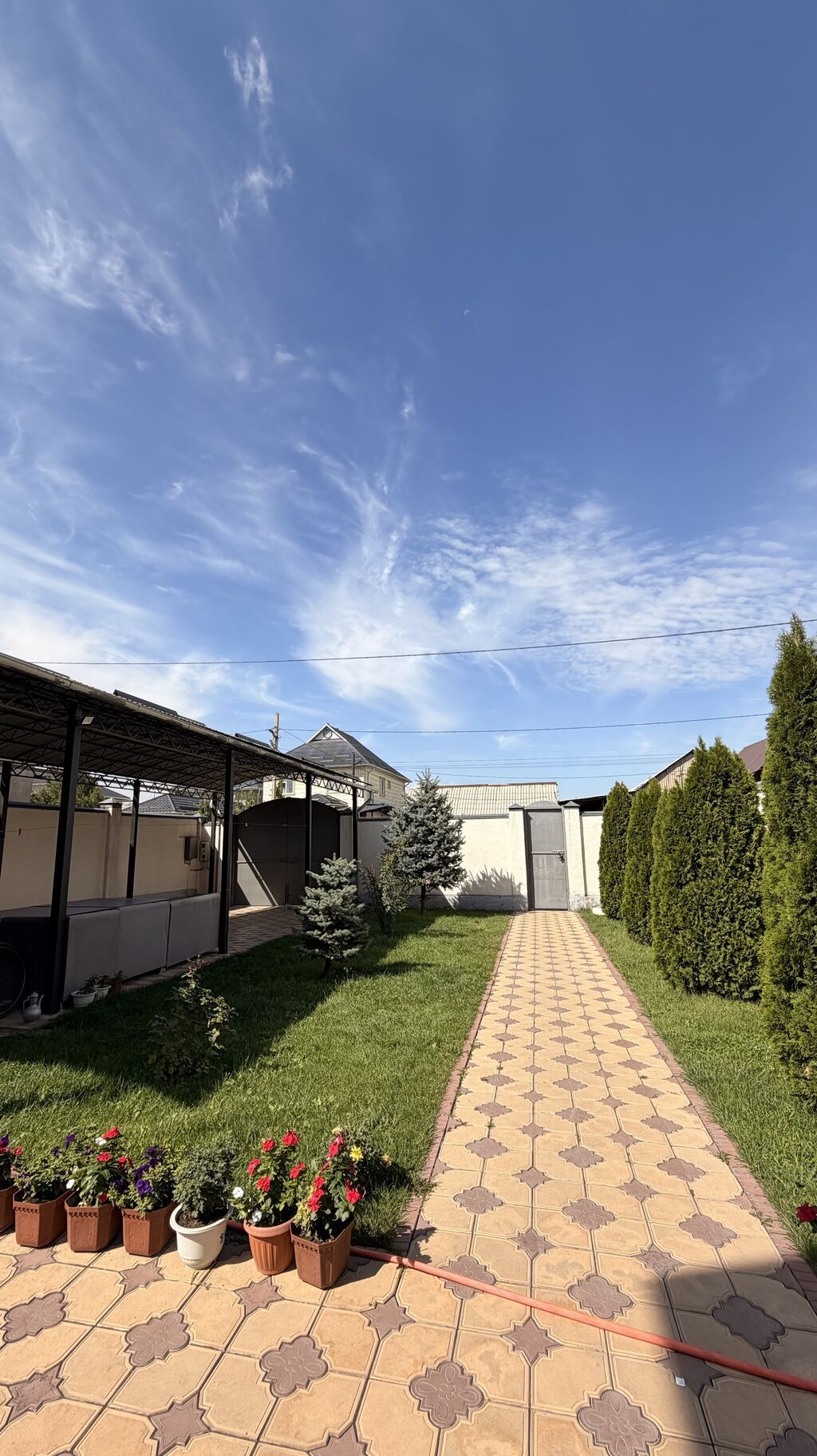 Просторный двухэтажный особняк в районе Арча-Бешик на первой линии по: фото 2