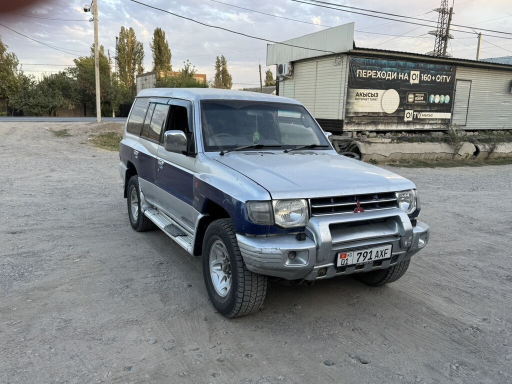 Mitsubishi Pajero: 1998 г., 3.5 л, Автомат, Бензин, Внедорожник: фото 6