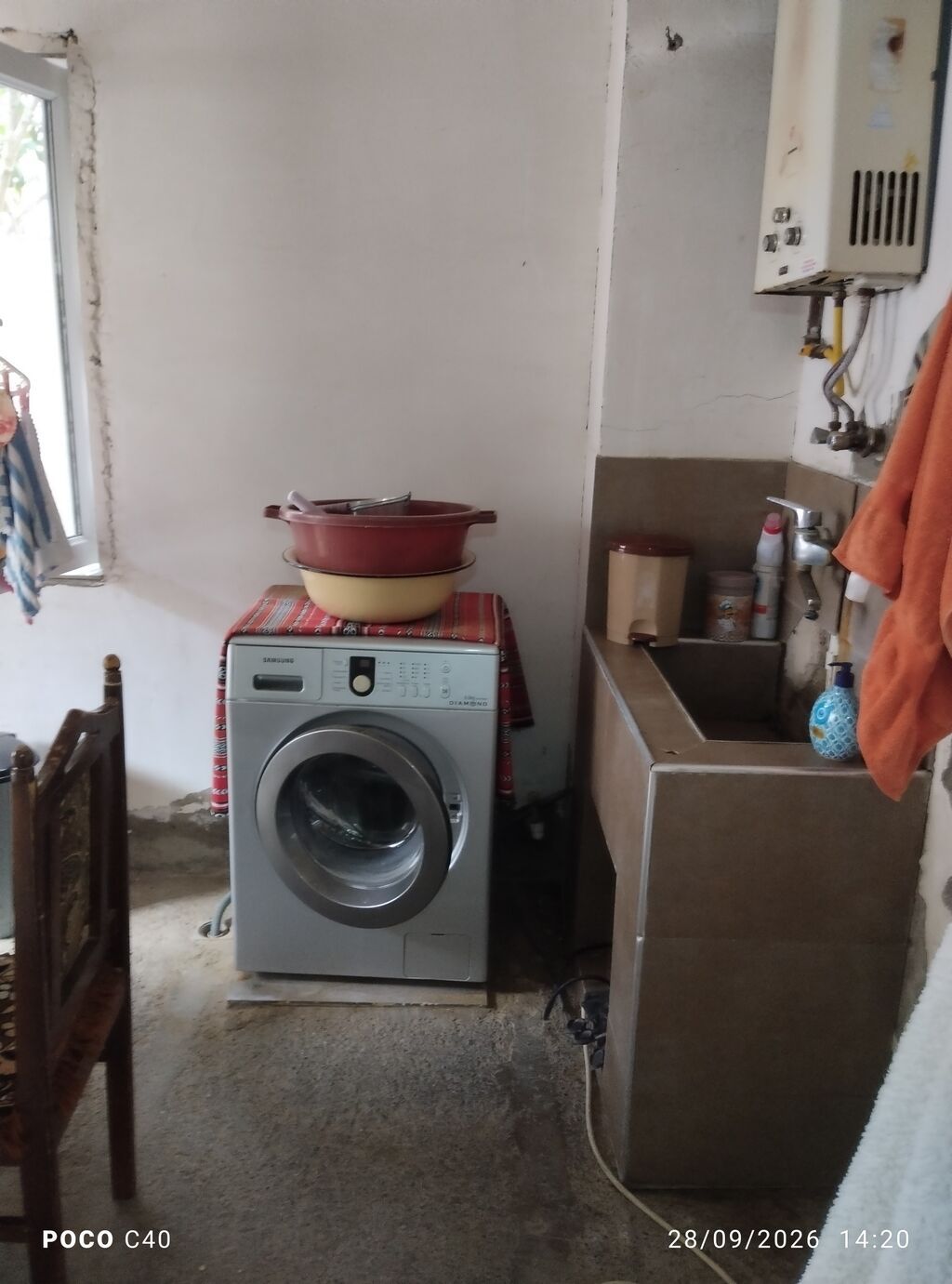6 otaqlı, 6 kv. m, Orta təmir