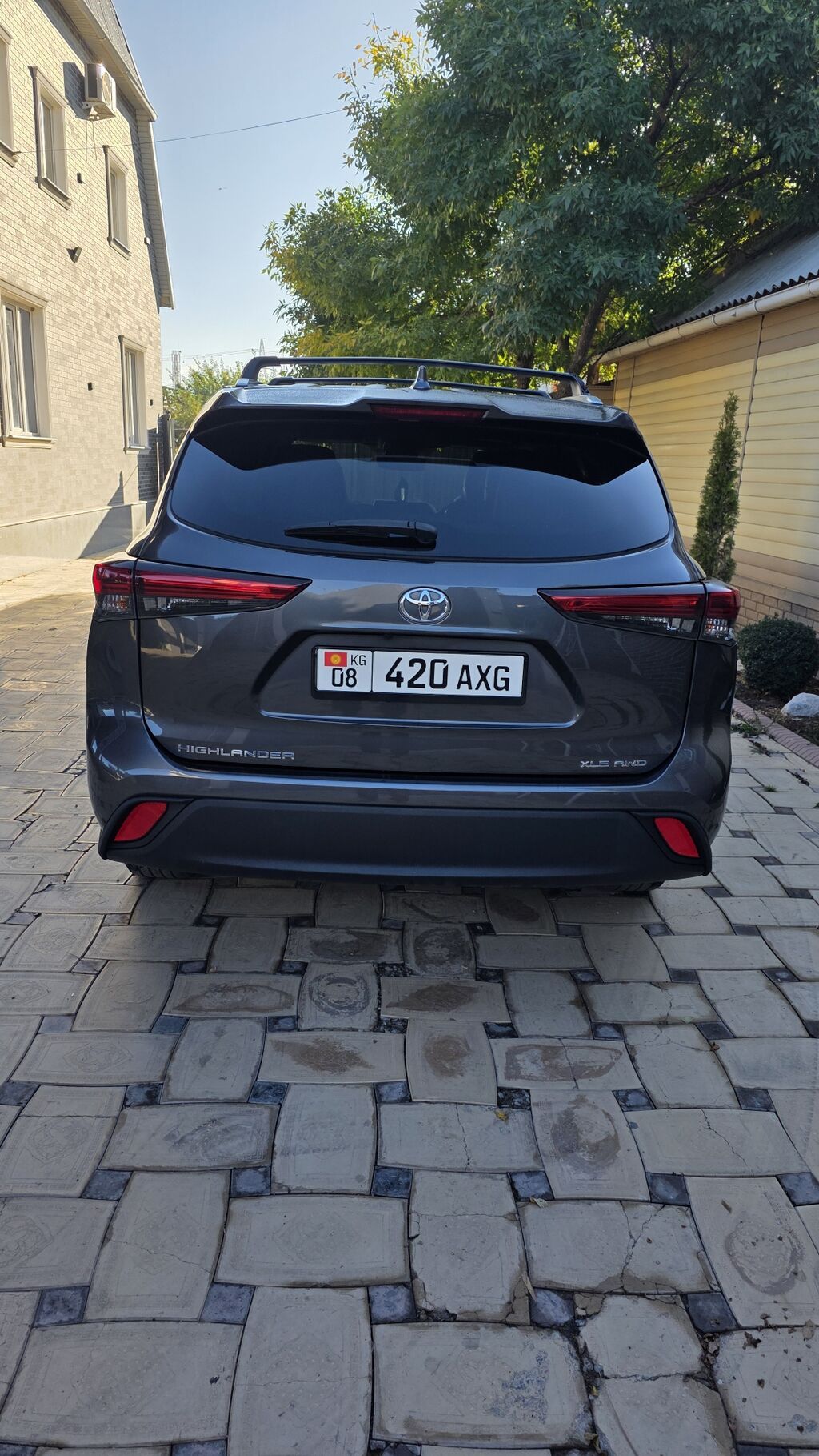 Toyota Highlander: 2022 г., 3.5 л, Автомат, Бензин, Кроссовер: фото 4