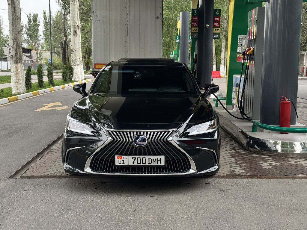Lexus ES: 2019 г., 2.5 л, Вариатор, Гибрид, Седан: фото 6