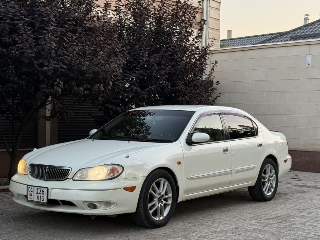Nissan Cefiro: 2002 г., 2 л, Автомат, Бензин, Седан: фото 1