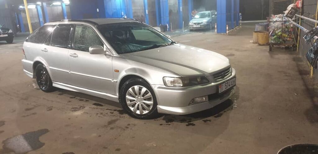 Honda Accord: 1998 г., 2.3 л, Автомат, Бензин, Универсал: фото 3