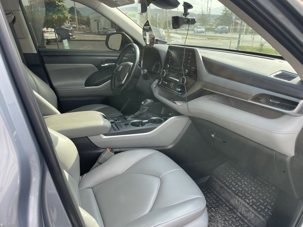 Toyota Highlander: 2022 г., 2.5 л, Автомат, Гибрид, Кроссовер: фото 4