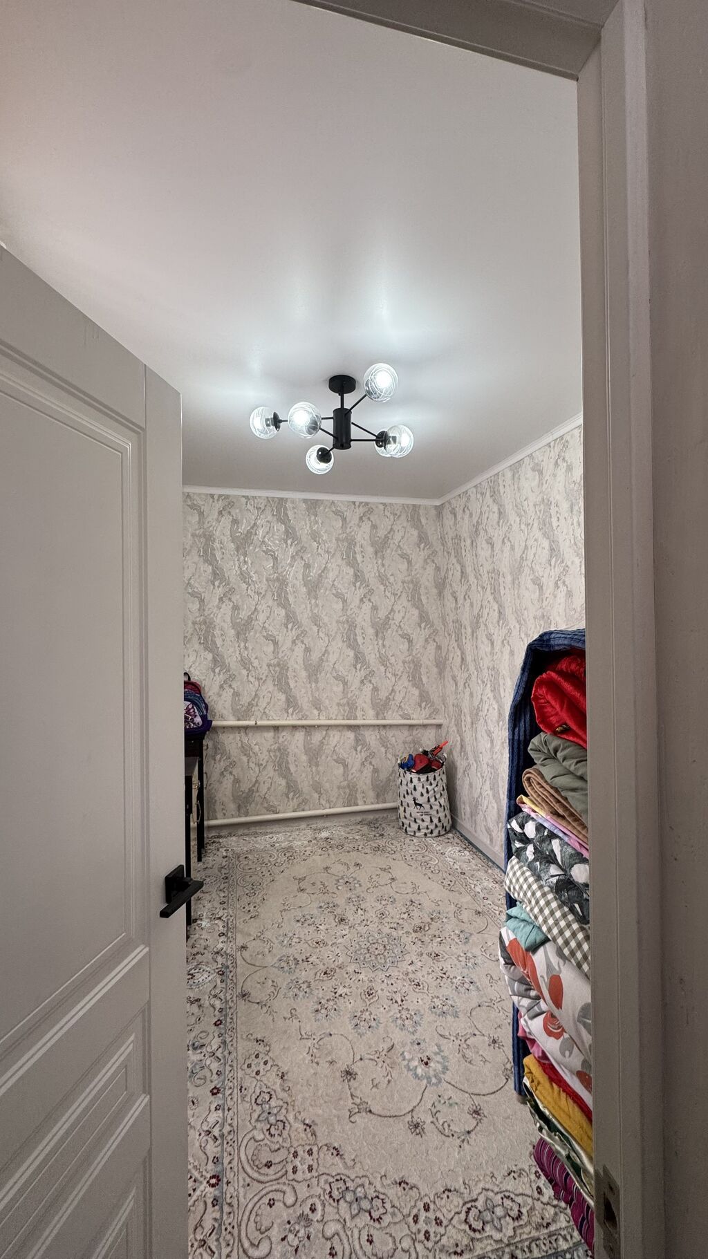 3 комнаты, 50 м², Сталинка, 1 этаж, Евроремонт: фото 3