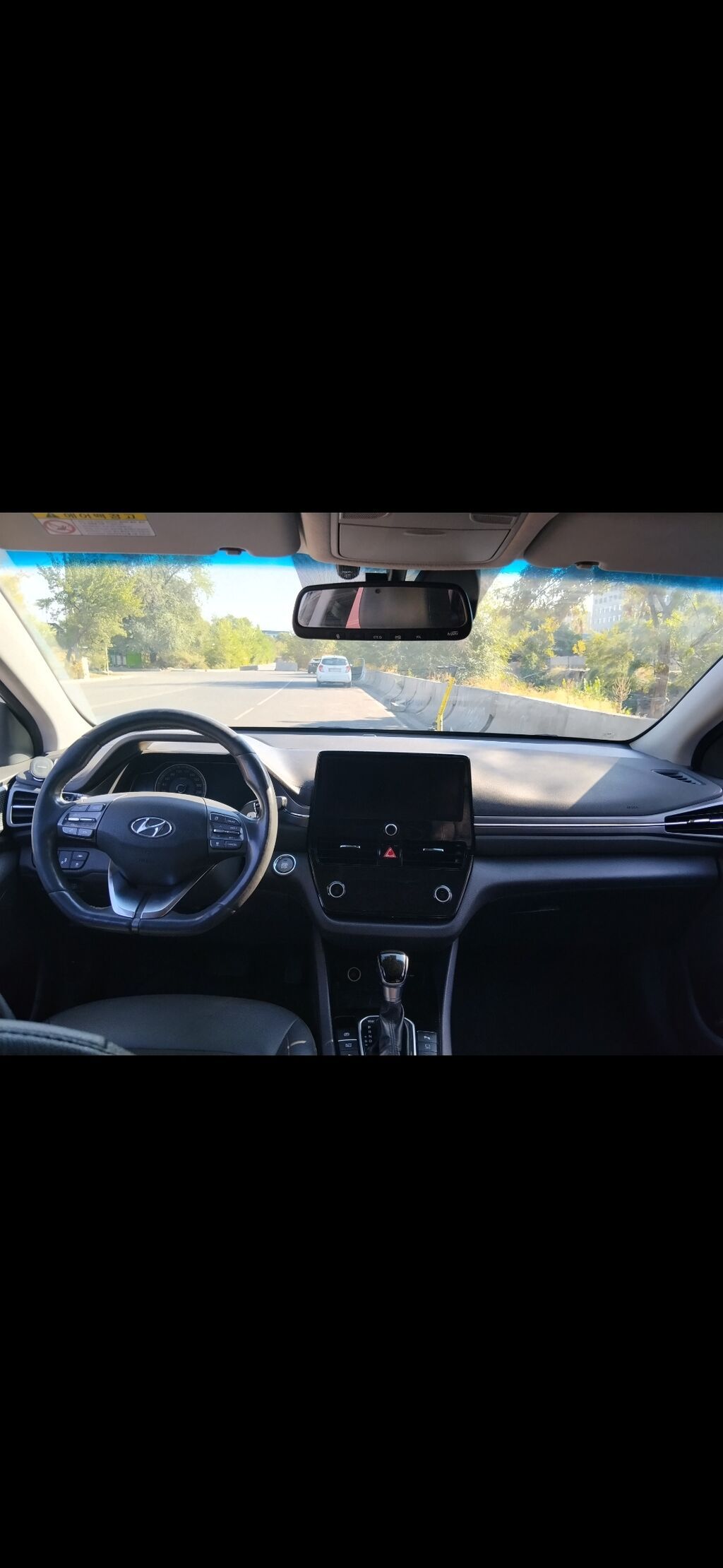 Hyundai Ioniq: 2020 г., 1.6 л, Автомат, Бензин, Хэтчбэк: фото 4