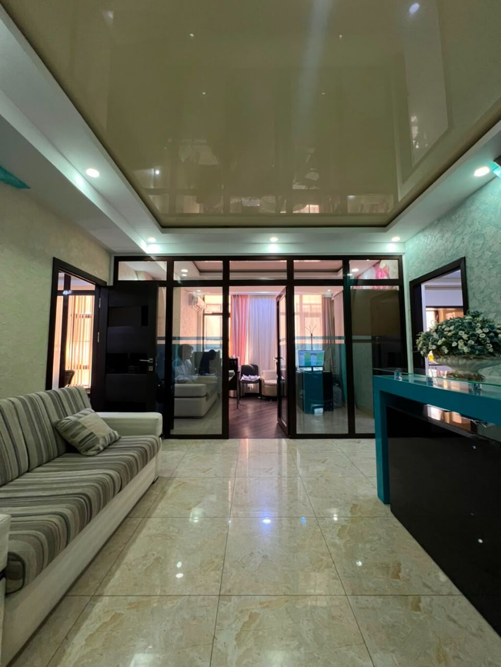 Продажа офисов 163 м², С ремонтом, С мебелью, 4 этаж: фото 8