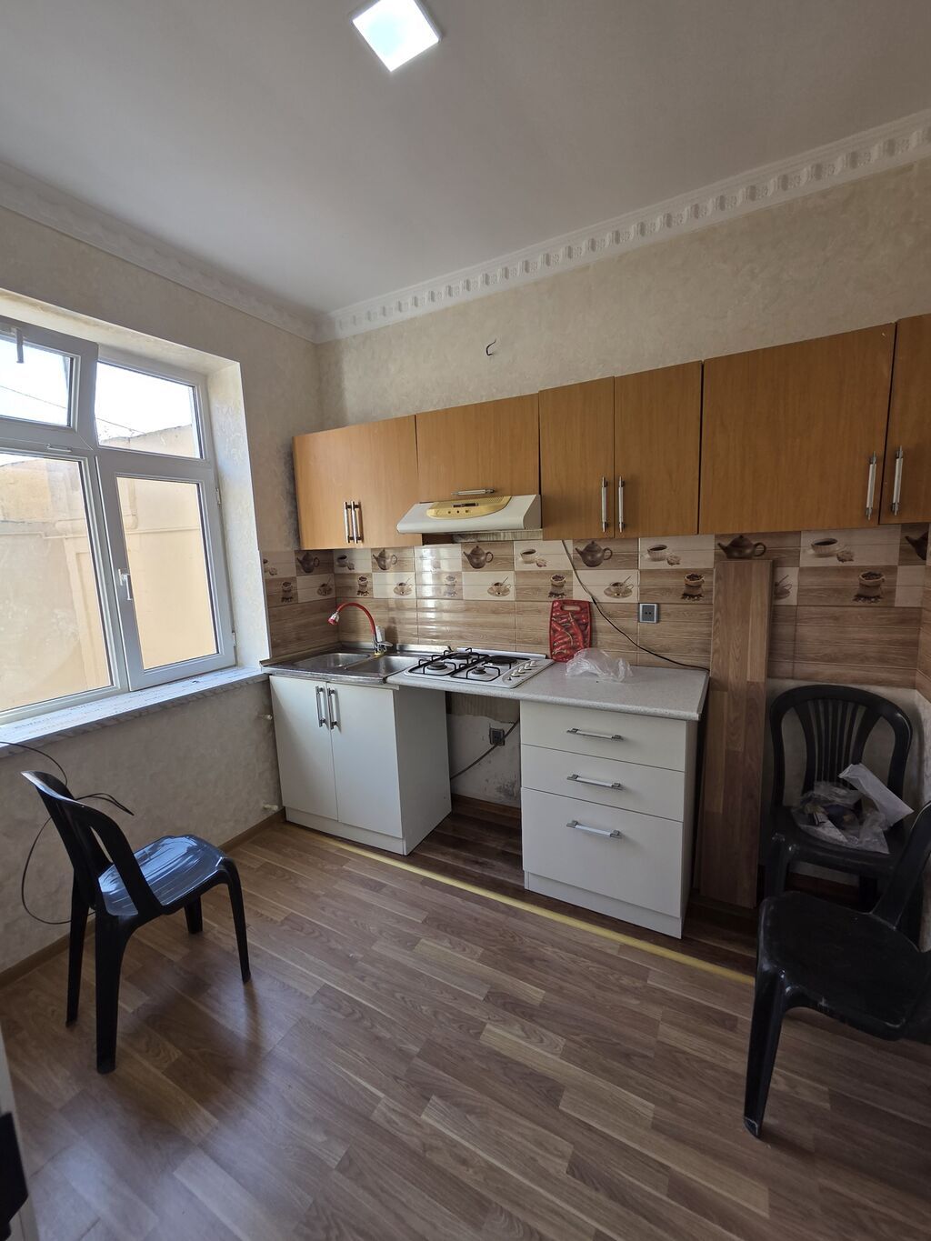 2 otaqlı, 75 kv. m, Yeni təmirli