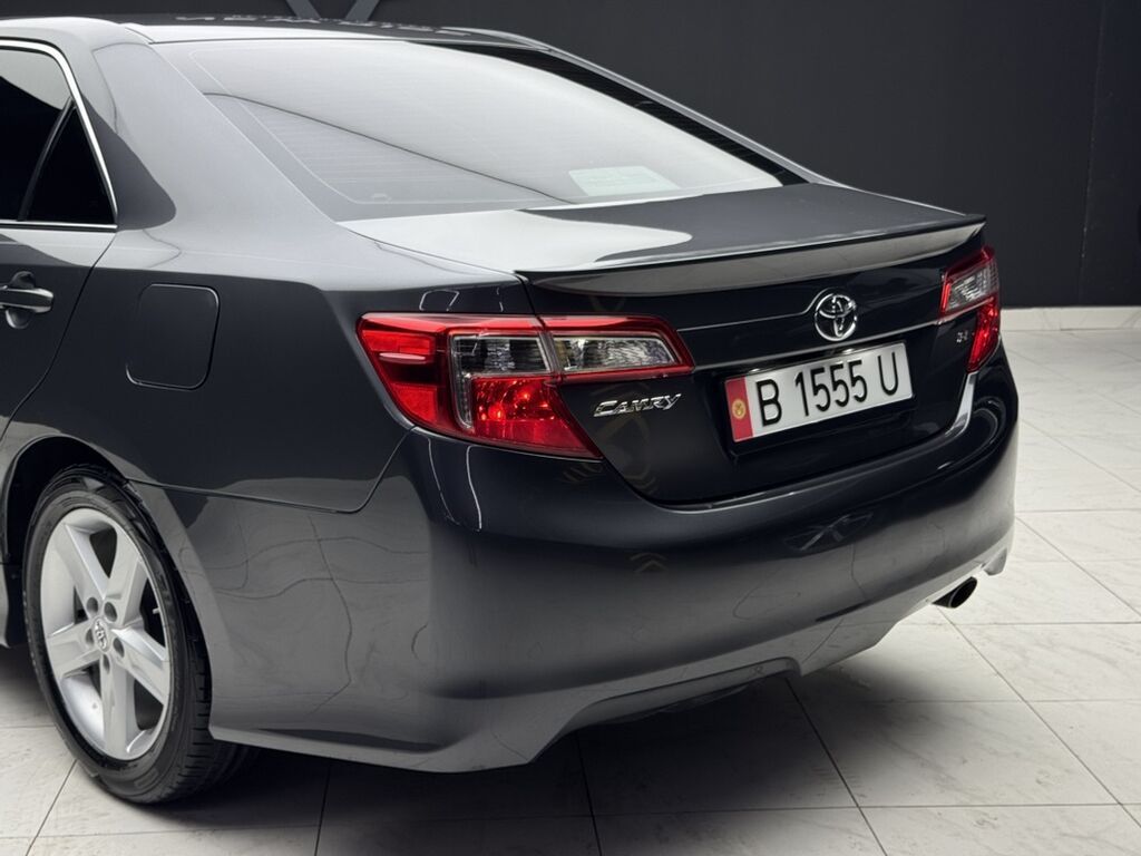 Toyota Camry: 2012 г., 2.5 л, Автомат, Бензин, Седан: фото 6