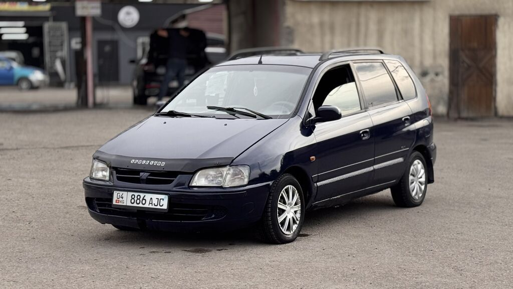 Mitsubishi Space Star: 1999 г., 1.6 л, Механика, Бензин, Минивэн: фото 4
