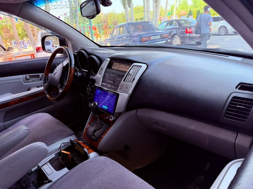 Lexus RX 2: 2004 г., 3.3 л, Автомат, Бензин, Внедорожник: фото 5