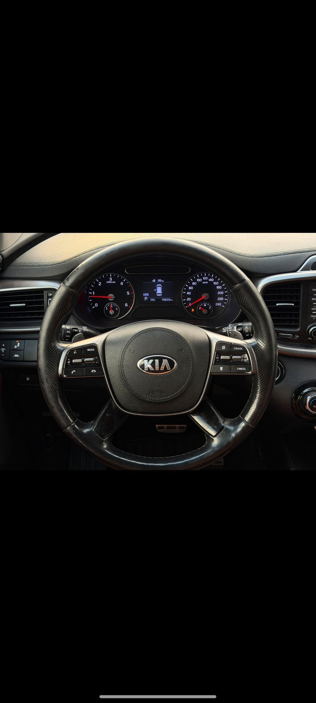 Kia Sorento: 2019 г., 2 л, Автомат, Дизель, Внедорожник: фото 3