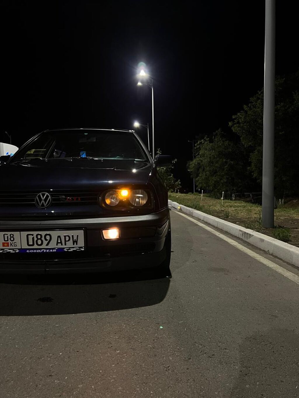 Volkswagen Golf: 1993 г., 1.8 л, Механика, Бензин, Хэтчбэк: фото 4