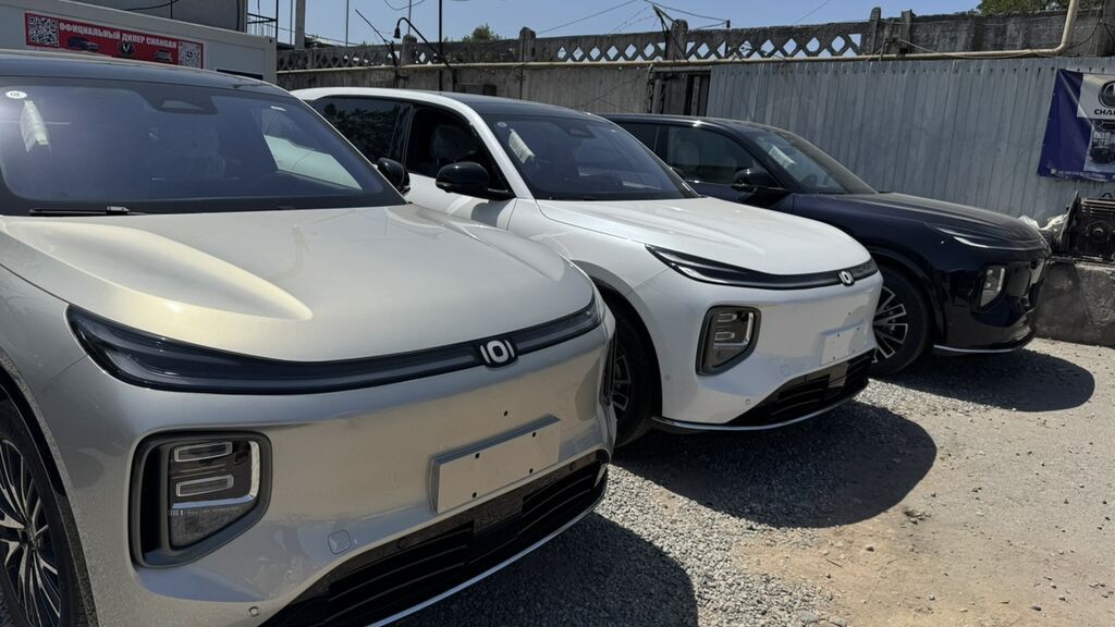 Changan : 2025 г., 1.5 л, Робот, Электромобиль, Кроссовер: фото 2