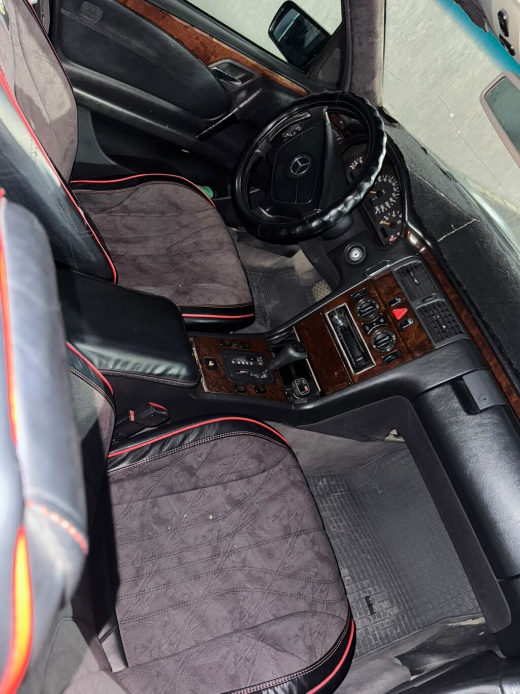 Mercedes-Benz E-Class: 1995 г., Седан: фото 8