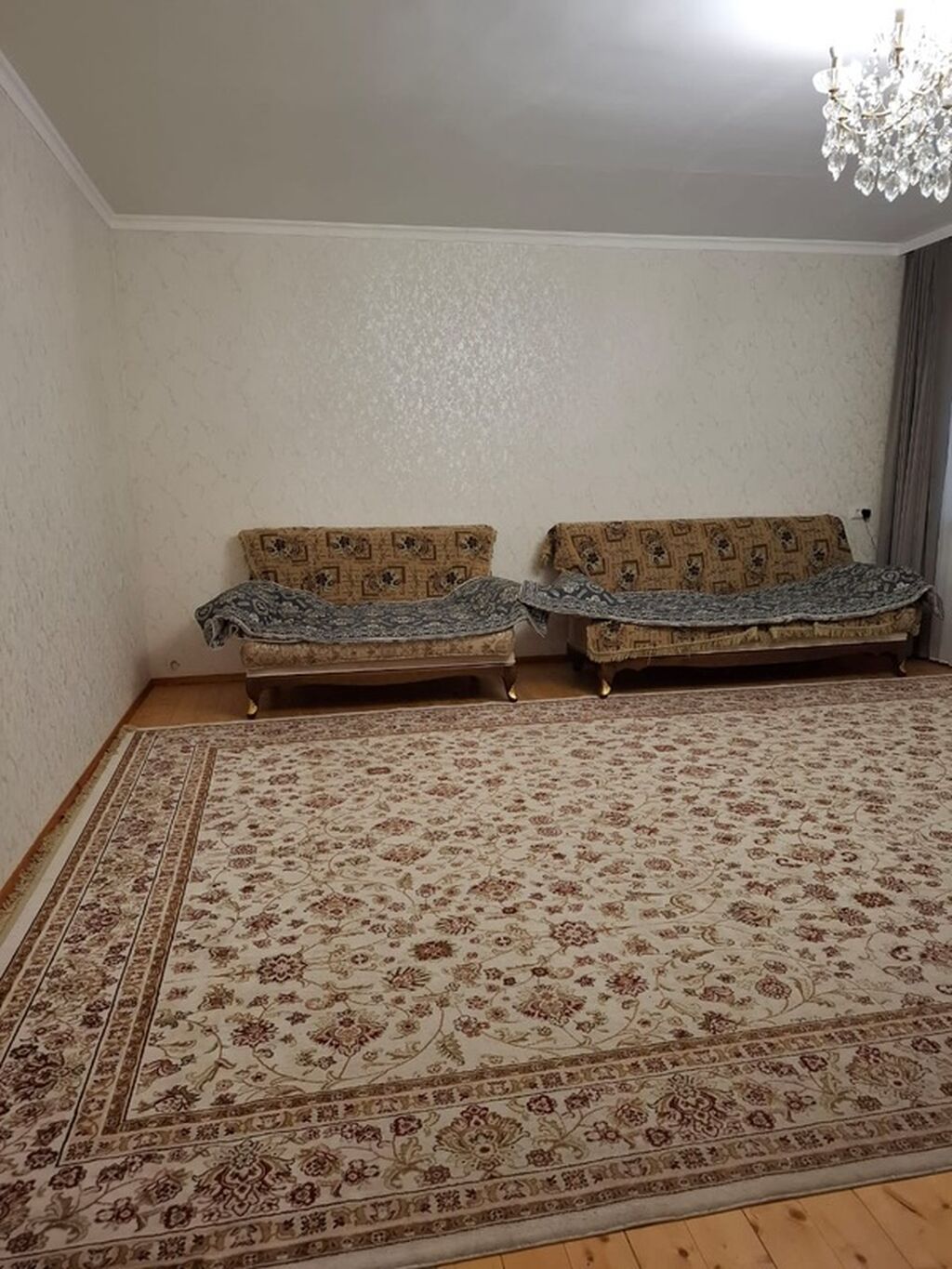 Сдам 3-комн. квартиру в центре, мебель, от 6 мес.: фото 3