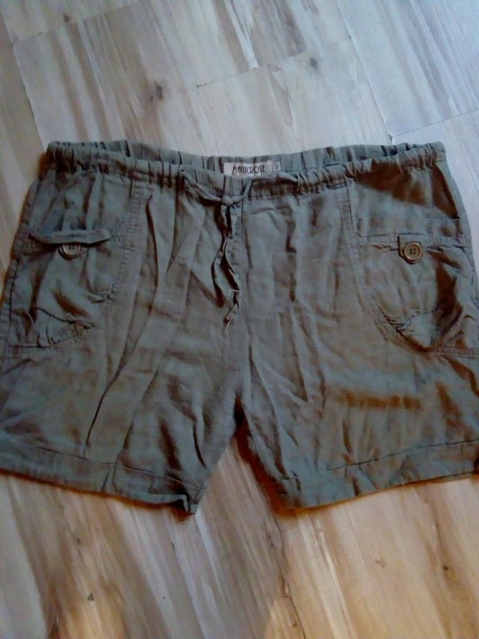 Ostalo: Laneni sorc.maslinasta boja.xxxl na lalafo.rs Laneni sorc.maslinasta boja.xxxl - Kraljevo