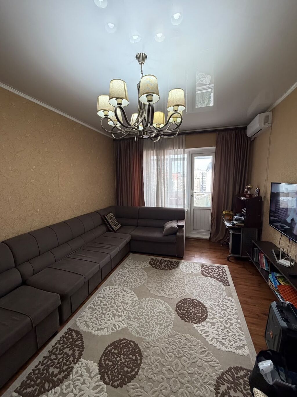 3 комнаты, 70 м², Нижний Джал (Джал-23) 106 серия, 9 этаж, Косметический ремонт: фото 2