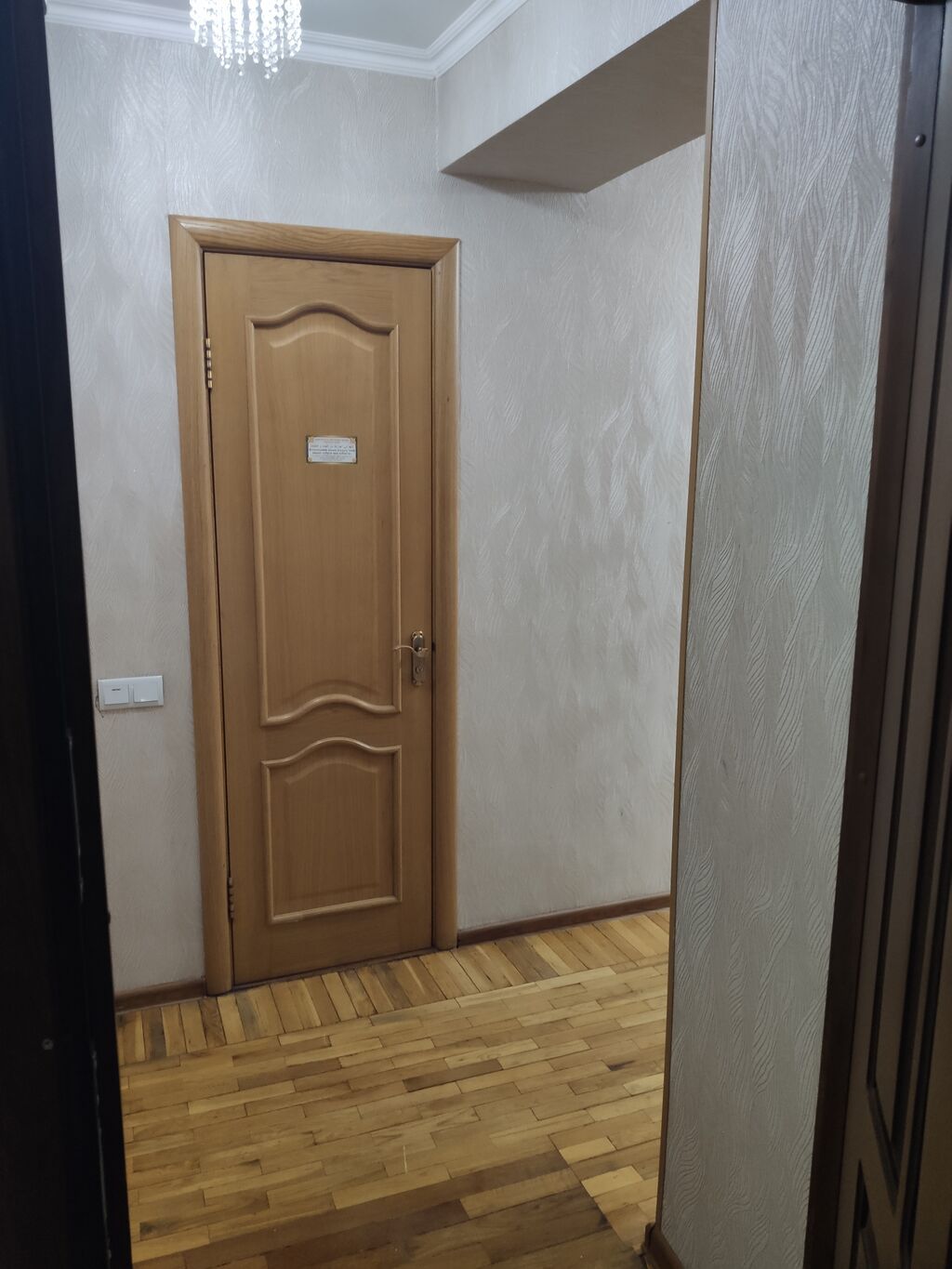 3 комнаты, 79 м², Бишкек Парк ТРЦ Индивидуалка, 4 этаж, Старый ремонт: фото 2