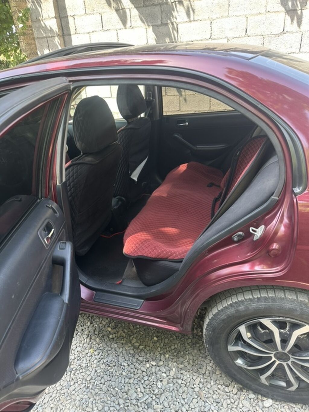 Honda Civic: 2004 г., 1.6 л, Автомат, Бензин, Седан: фото 8