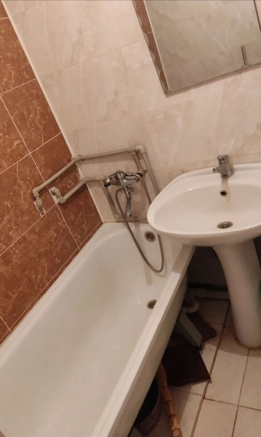 2 комнаты, 42 м², Хрущевка, 1 этаж, Косметический ремонт: фото 4