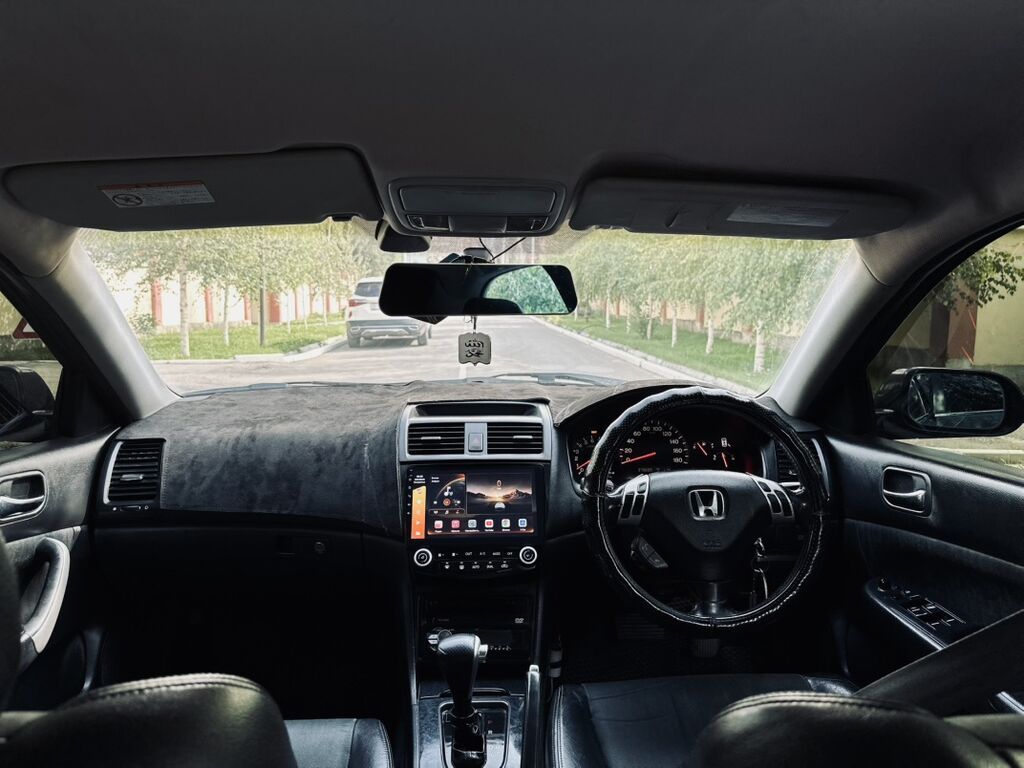 Honda Accord: 2003 г., 2.4 л, Автомат, Бензин, Седан: фото 6