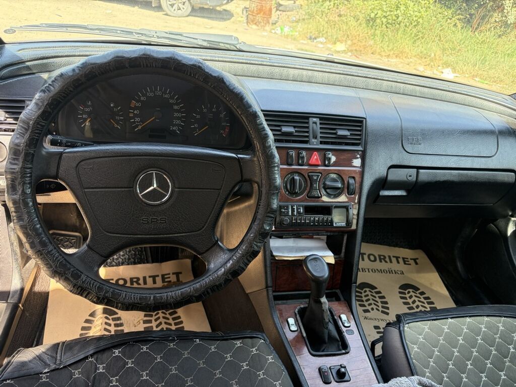 Mercedes-Benz C-Class: 1999 г., 1.8 л, Механика, Бензин, Седан: фото 7