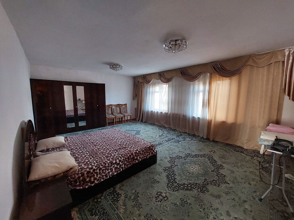 300 м², 5 комнат: фото 3