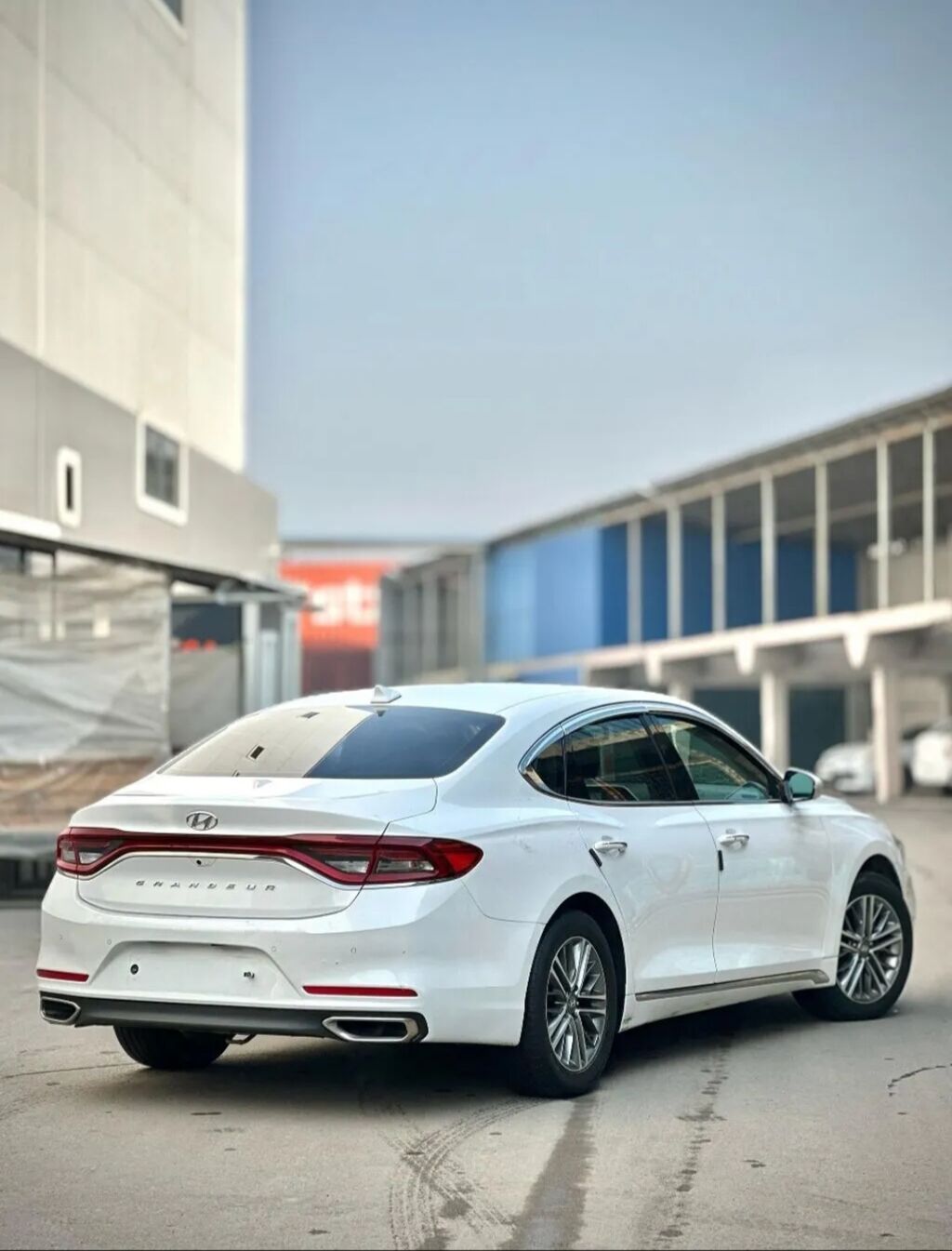 Hyundai Grandeur: 2018 г., 3 л, Седан: фото 4