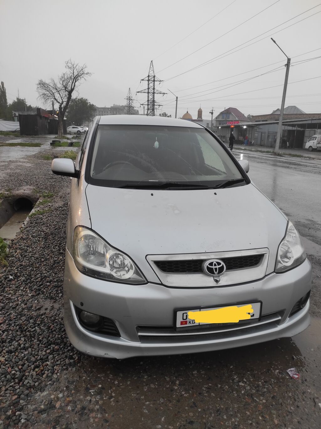 Toyota Ipsum